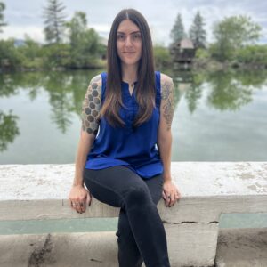 Autumn prof pic Autumn Robida, MA, LPCC, therapist at Fearlessly Authentic Psychology